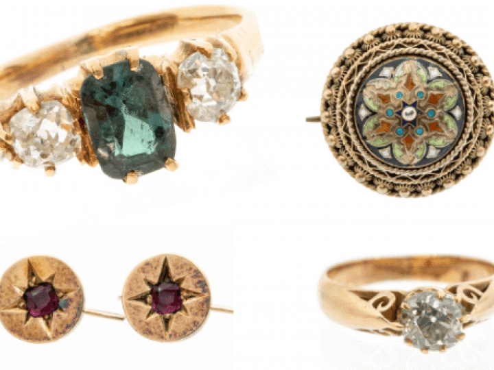 Jewellery that survived Russian Revolution &#8211; including ring with rare colour-changing stone &#8211; up for auction