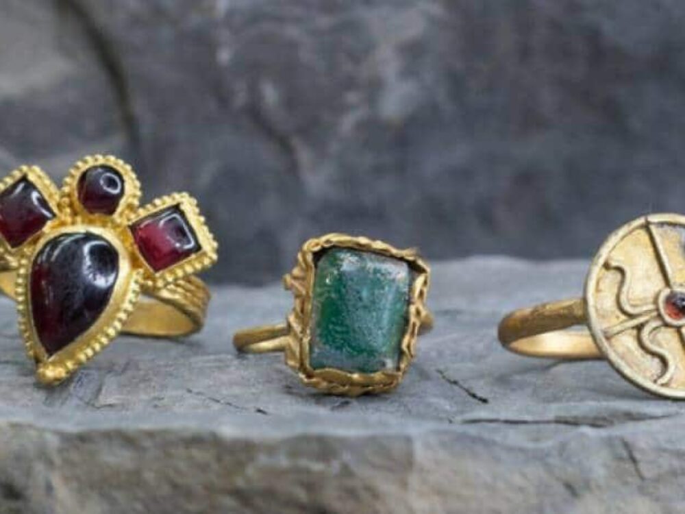 Discovery of around 50 ancient rings – Greek, Roman and more – stuns antiquities expert