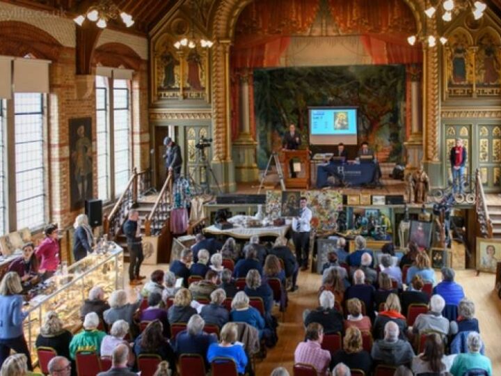 ‘We were praying for success!’ Hansons London debut auction sees THOUSANDS paid for Quran