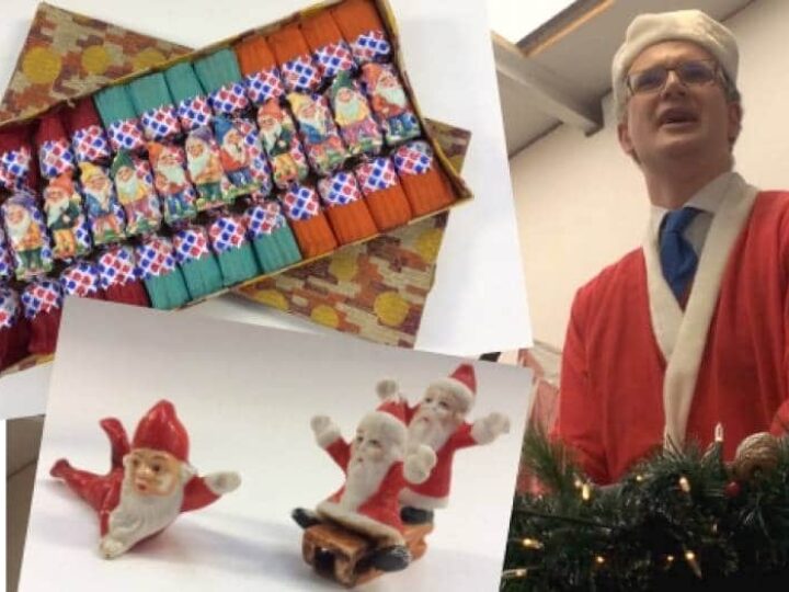 Look out! Santa will be at Hansons soon &#8211; complete with festive crackers