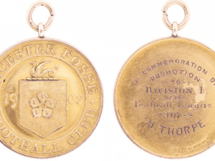 Footballer’s tragic death from bug caught on pitch revealed by auction of century-old medal
