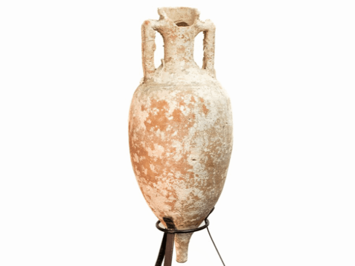 March sales soar to success and include Roman vase discovered in Mediterranean