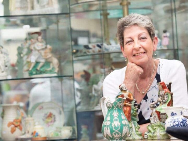 Could your antique porcelain be worth thousands? Top UK expert Gill Finney can value your pottery for FREE
