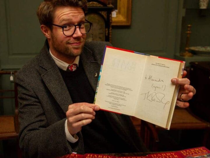 1p Harry Potter Book &#8211; signed by J K Rowling &#8211; sells for thousands