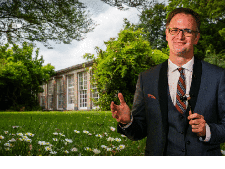 Could Charles Hanson make your event extra special &#8211; and help a good cause?