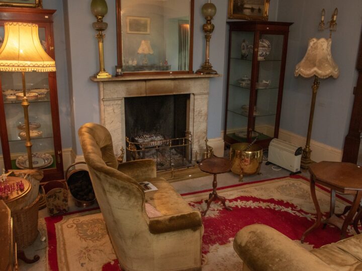 Thai does it …  Lincolnshire Old Rectory sale finds buyers as far away as Phuket! 