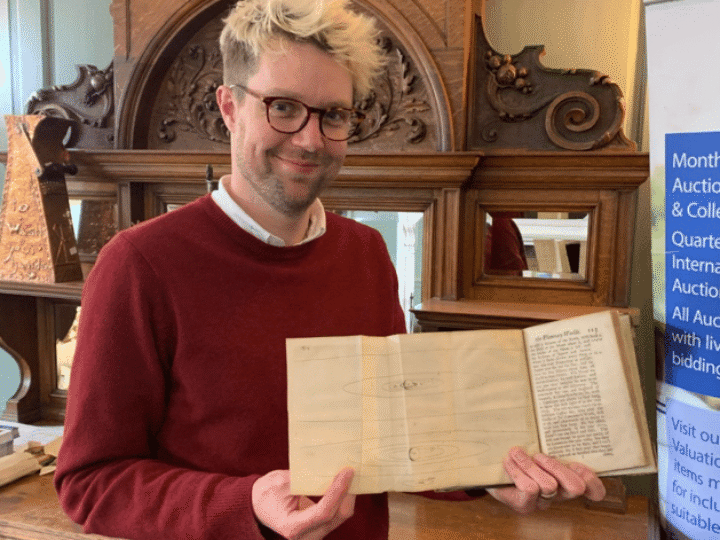 World-renowned books expert heading to Stratford in search of auction stars
