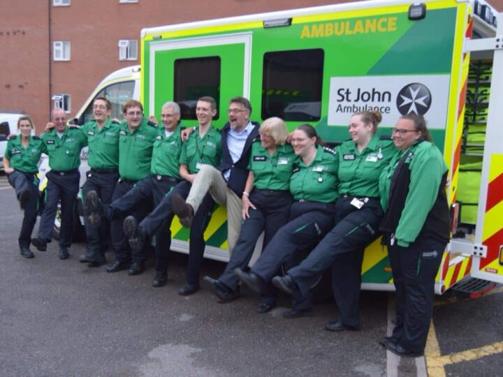 Join charity auction fun at Derbyshire saleroom &#8211; and help Hansons save lives