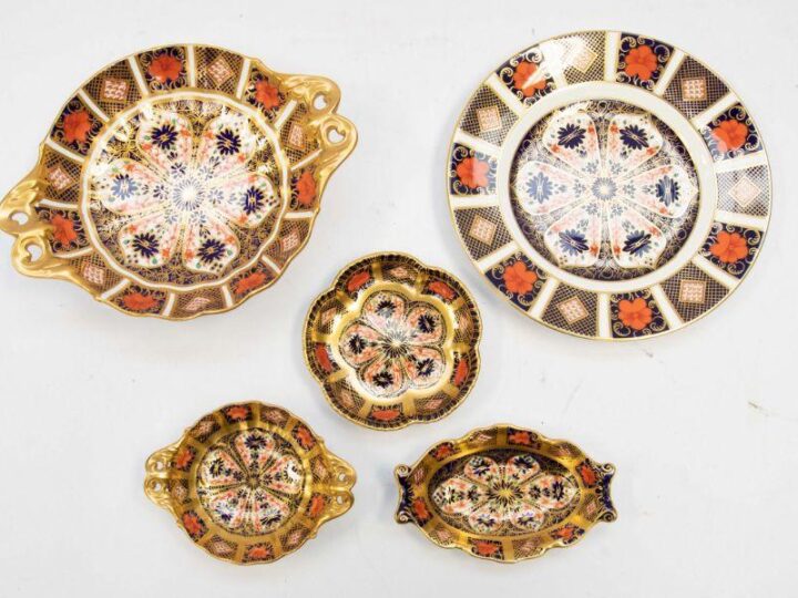 Imari, the jewel in the Derby Crown, is soaring in popularity at auction