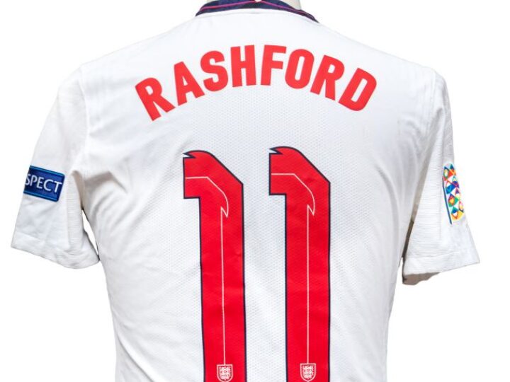 Football crazy! Marcus Rashford England shirt and Maradona trophy set for auction kick-off