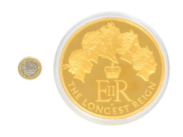 Giant ONE KILO gold coin is so rare it could sell for £125,000
