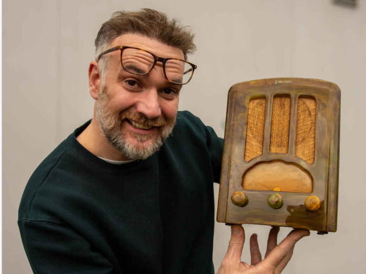 Rare 1930s American radio from jazz age found in Staffordshire attic