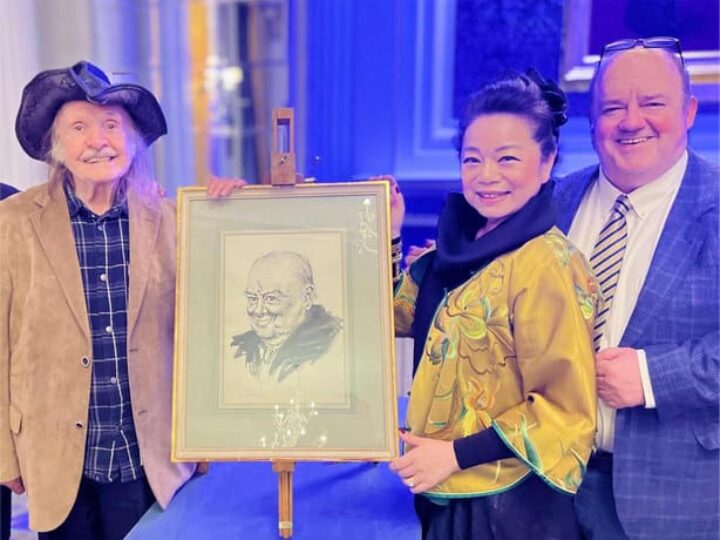 Churchill’s favoured iconic portrait soars to victory at auction