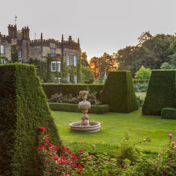 Renishaw Hall & Gardens, Renishaw